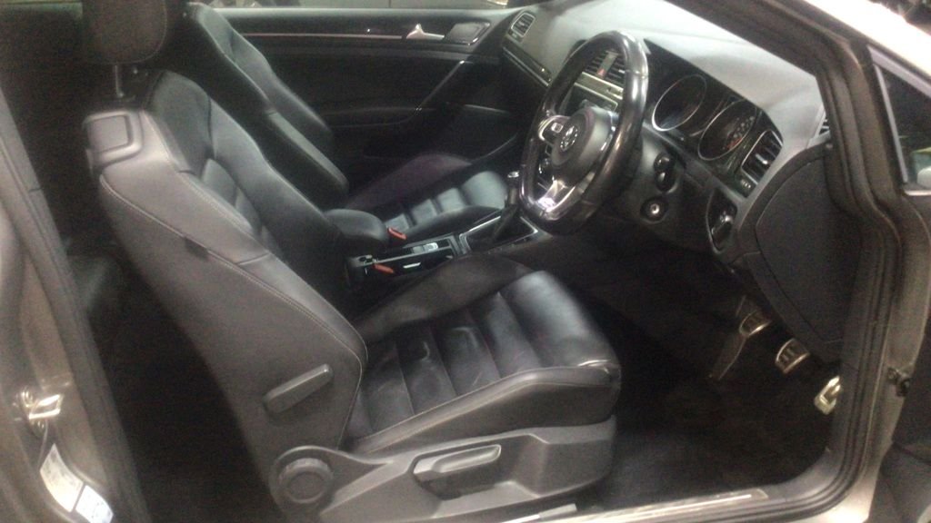 Used Volkswagen Golf 2017 for sale - 76617460: Photo 7