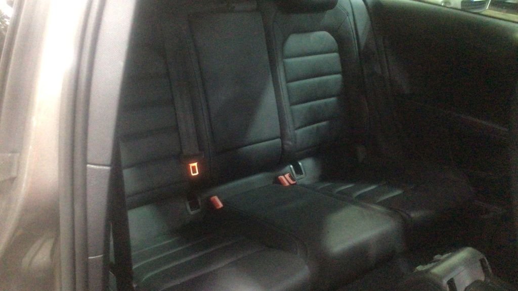 Used Volkswagen Golf 2017 for sale - 76617460: Photo 9