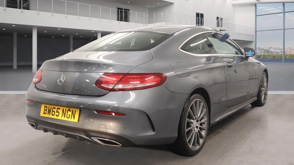 Used Mercedes-Benz C Class 2016 for sale - 76617442: Photo 3