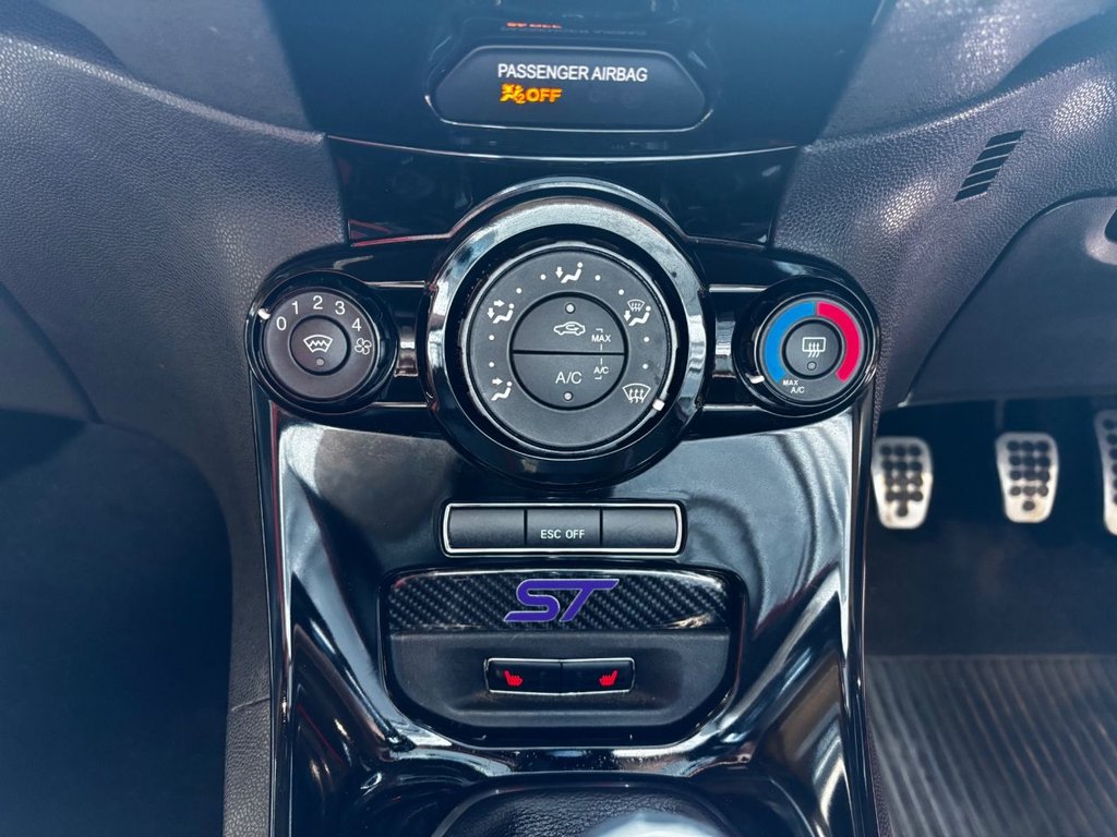 Used Ford Fiesta 2014 for sale - 75624953: Photo 24