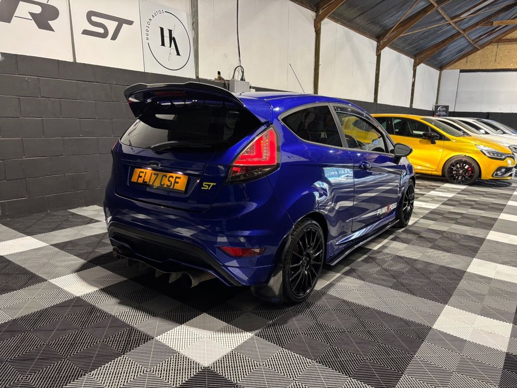 Used Ford Fiesta 2017 for sale - 76546597: Photo 2