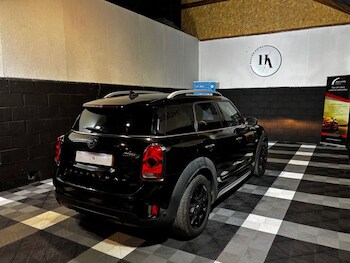 Used MINI Countryman 2018 for sale - 77038296: Photo