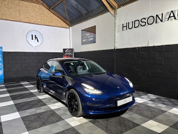 Used Tesla Model 3 2020 for sale - 79178901: Photo