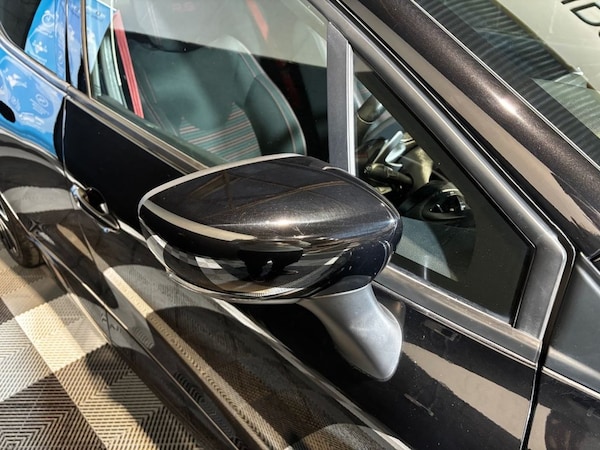 Used Renault Clio 2018 for sale - 76132674: Photo 14