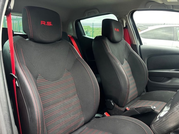 Used Renault Clio 2018 for sale - 76132674: Photo 21