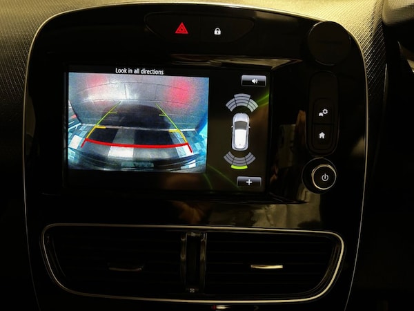 Used Renault Clio 2018 for sale - 76132674: Photo 29