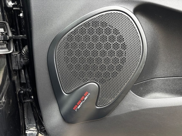 Used Renault Clio 2018 for sale - 76132674: Photo 34