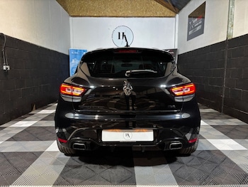 Used Renault Clio 2018 for sale - 76132674: Photo 3