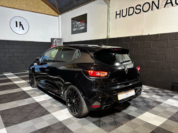 Used Renault Clio 2018 for sale - 76132674: Photo 5