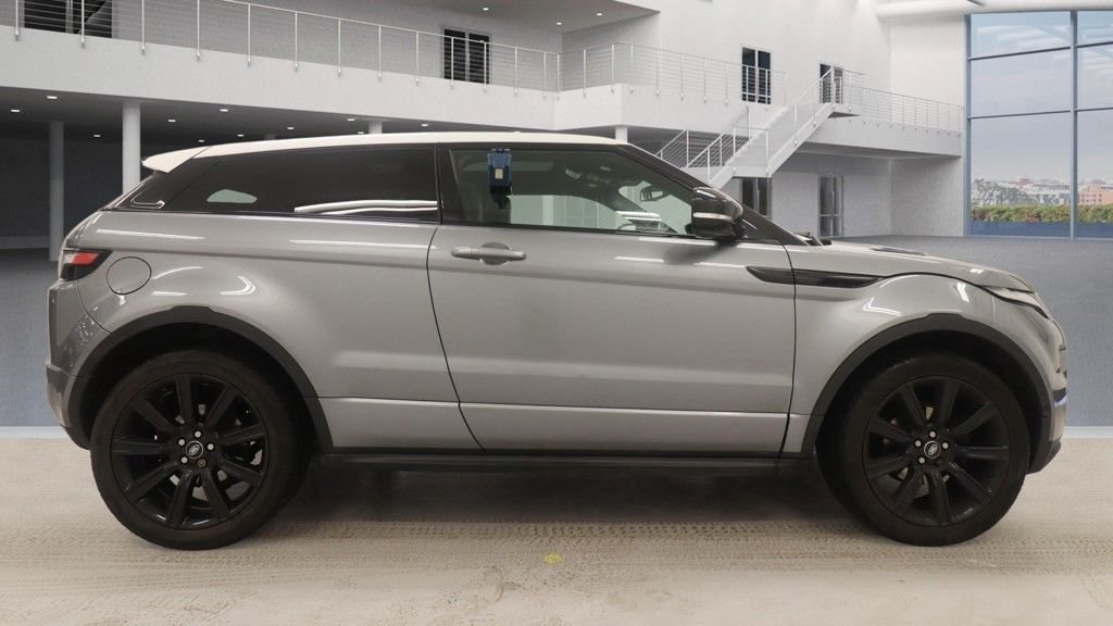 Used Land Rover Range Rover Evoque 2011 for sale - 77269100: Photo 2
