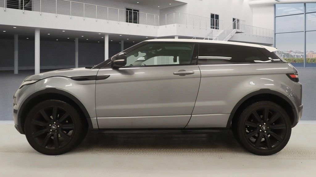 Used Land Rover Range Rover Evoque 2011 for sale - 77269100: Photo 6