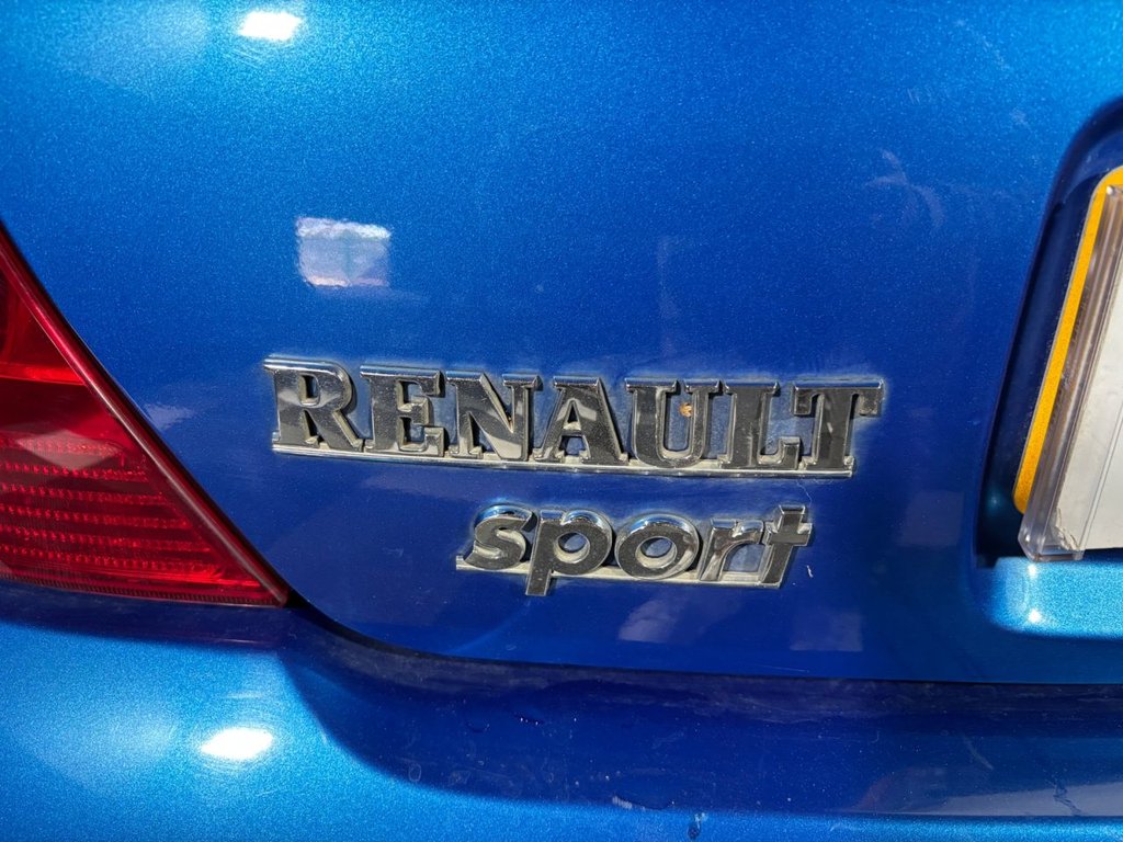 Used Renault Clio 2004 for sale - 78154039: Photo 9