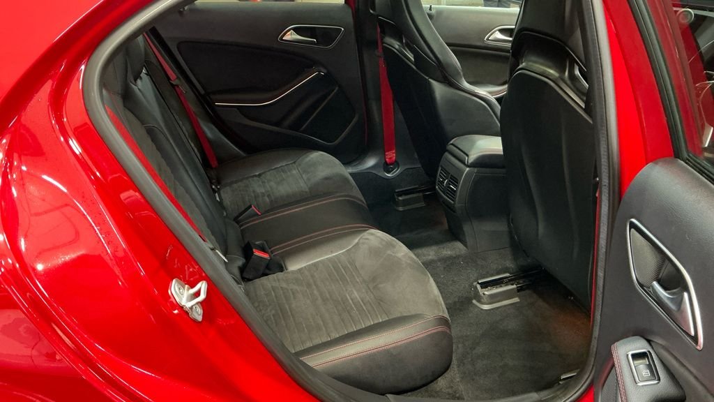 Used Mercedes-Benz A-Class 2014 for sale - 77422636: Photo 10