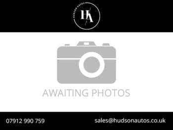 2004 (54) - 3.0 V6 ST220 4dr [6]