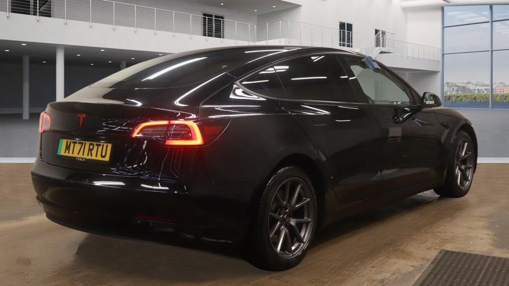 Used Tesla Model 3 2021 for sale - 77442246: Photo 4