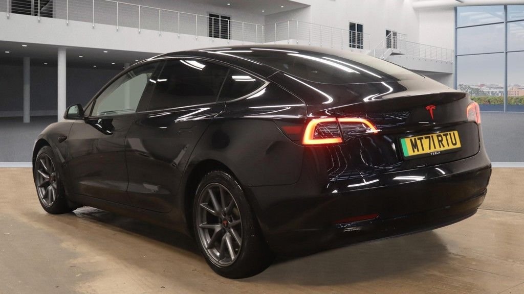 Used Tesla Model 3 2021 for sale - 77442246: Photo 6