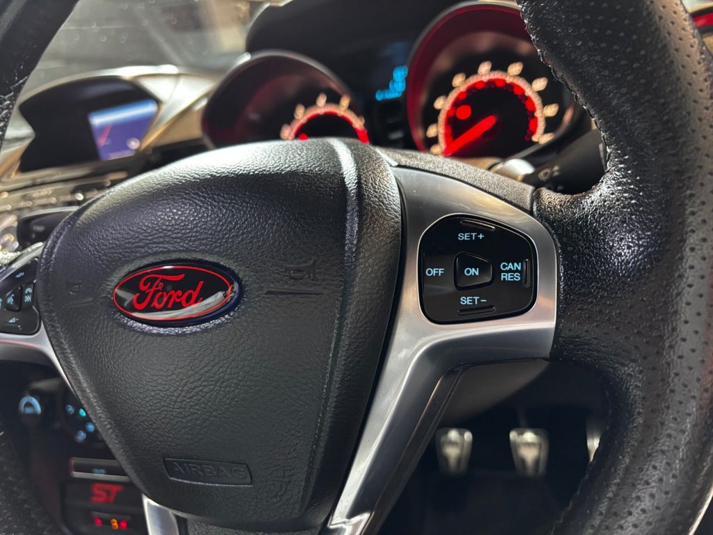 Used Ford Fiesta 2014 for sale - 76523318: Photo 40