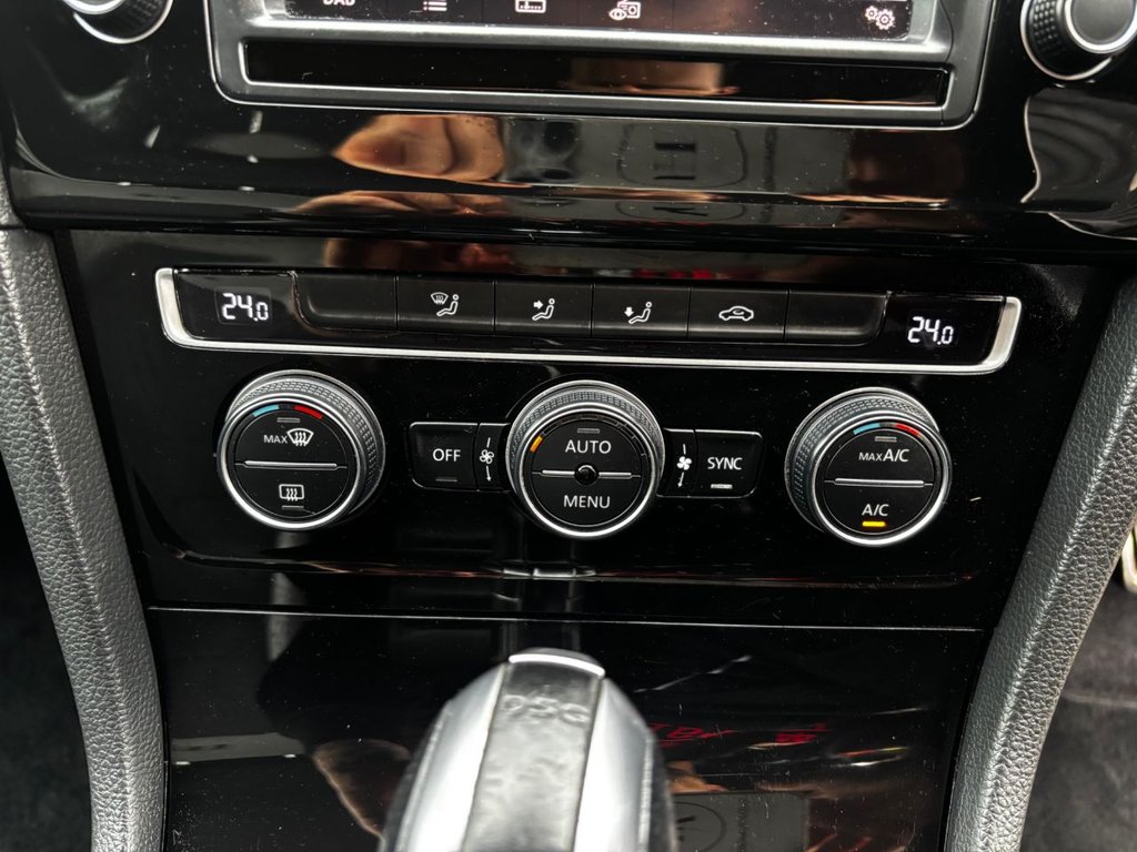 Used Volkswagen Golf 2016 for sale - 76698418: Photo 24