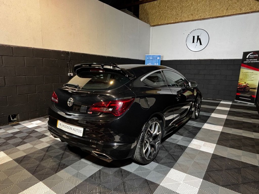 Used Vauxhall Astra GTC 2018 for sale - 76014828: Photo 2