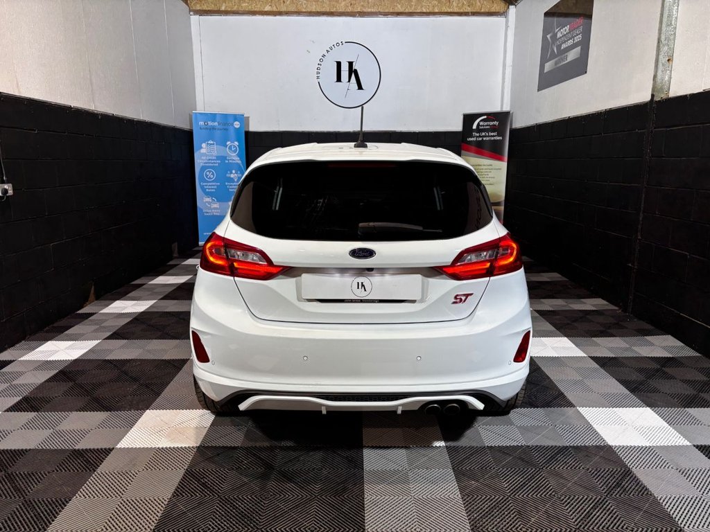 Used Ford Fiesta 2019 for sale - 76910281: Photo 3