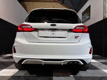 Used Ford Fiesta 2019 for sale - 76910281: Photo