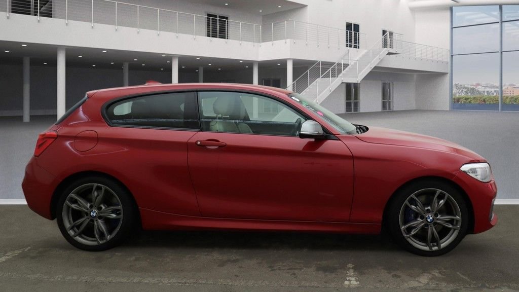 Used BMW 1 Series 2017 for sale - 77634562: Photo 2
