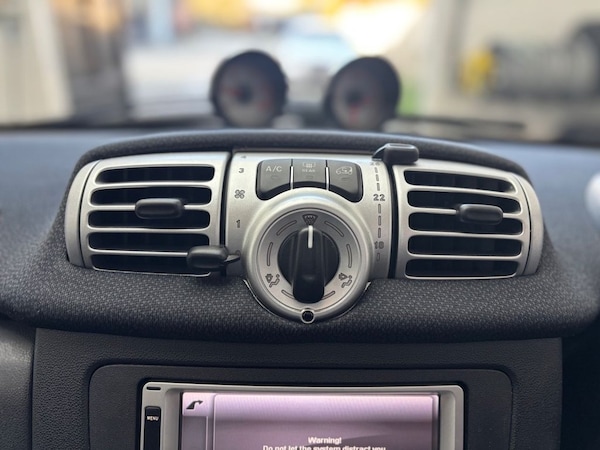 Used smart fortwo 2012 for sale - 74691484: Photo 25