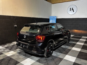 Used Volkswagen Polo 2019 for sale - 76434404: Photo