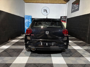 Used Volkswagen Polo 2019 for sale - 76434404: Photo