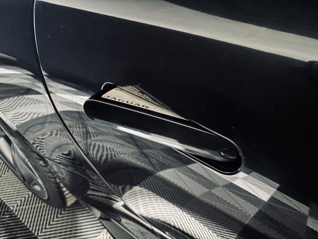 Used Jaguar F-Type 2015 for sale - 78008825: Photo 13