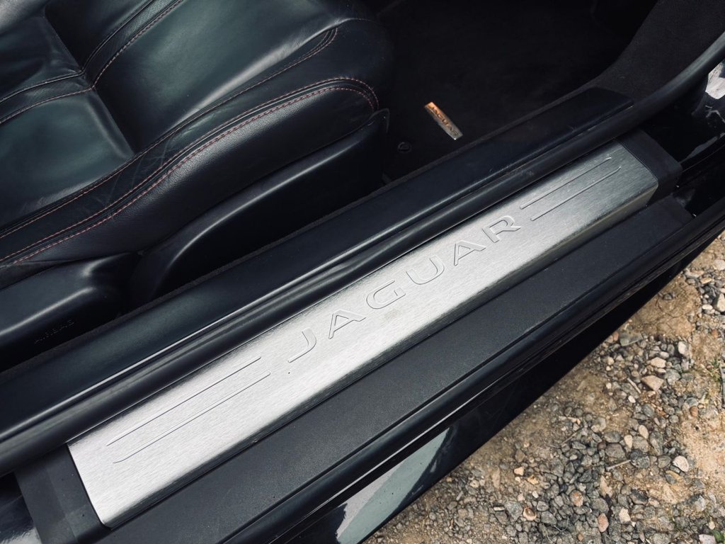 Used Jaguar F-Type 2015 for sale - 78008825: Photo 17