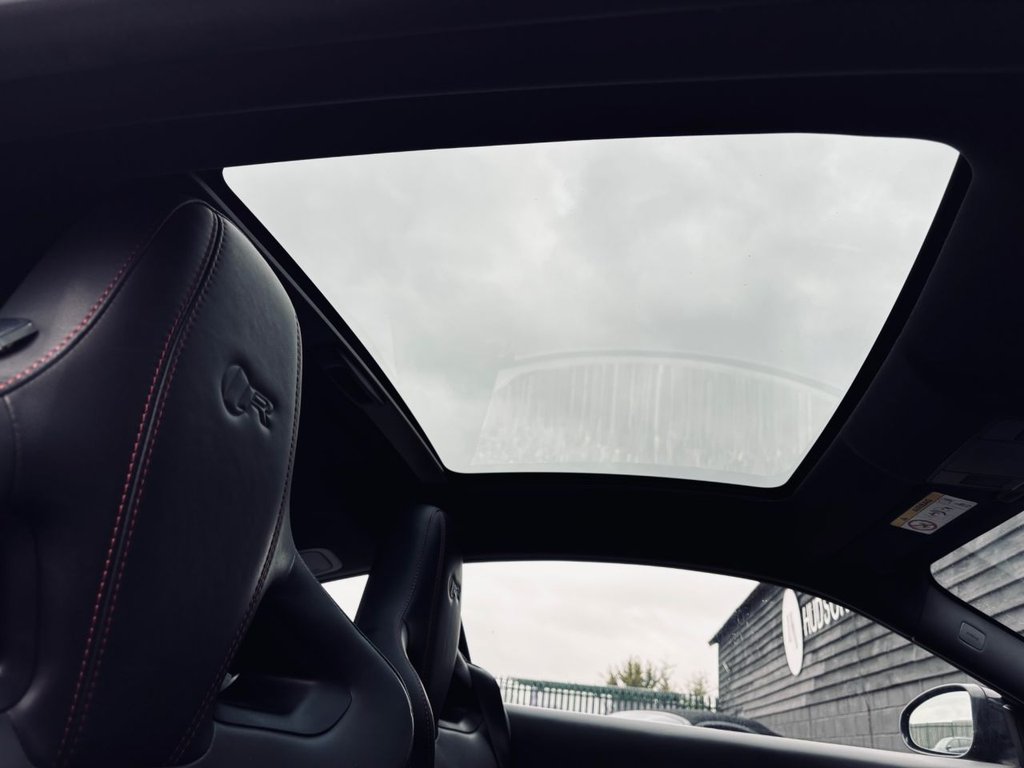 Used Jaguar F-Type 2015 for sale - 78008825: Photo 18