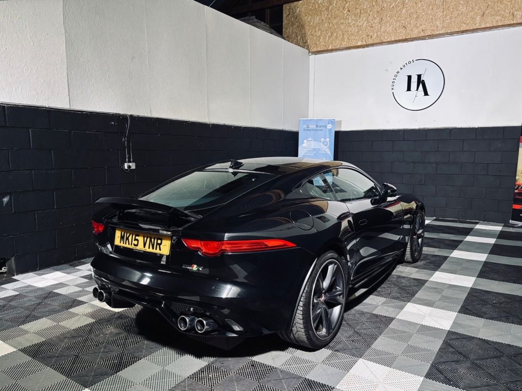 Used Jaguar F-Type 2015 for sale - 78008825: Photo 2