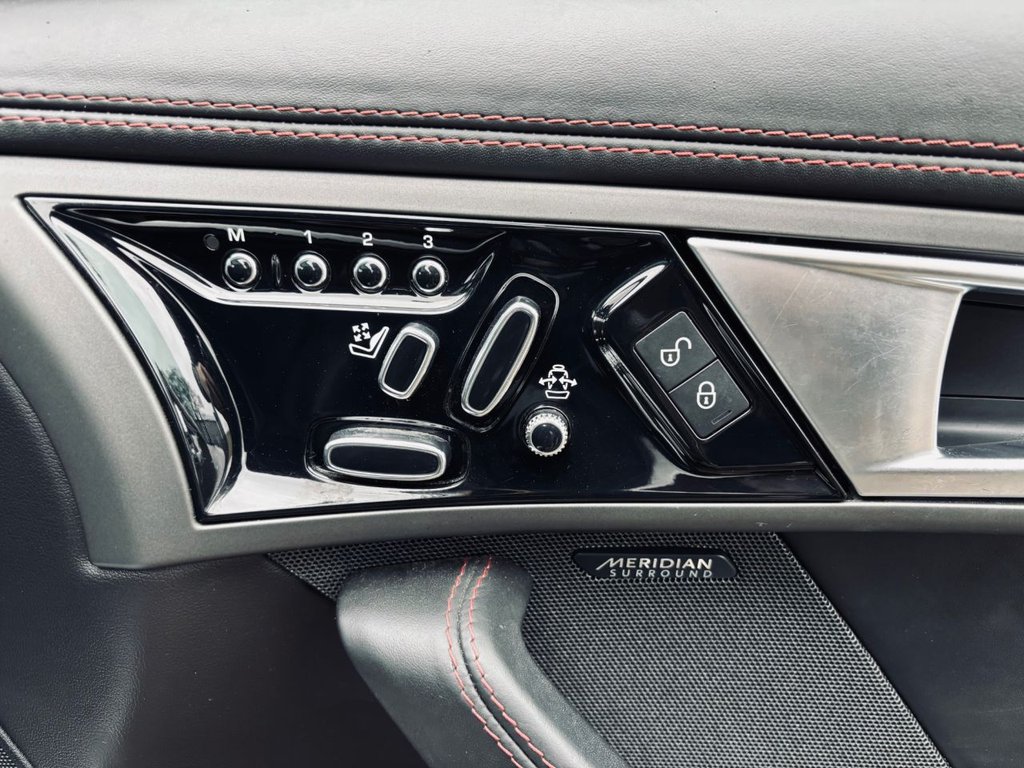 Used Jaguar F-Type 2015 for sale - 78008825: Photo 34