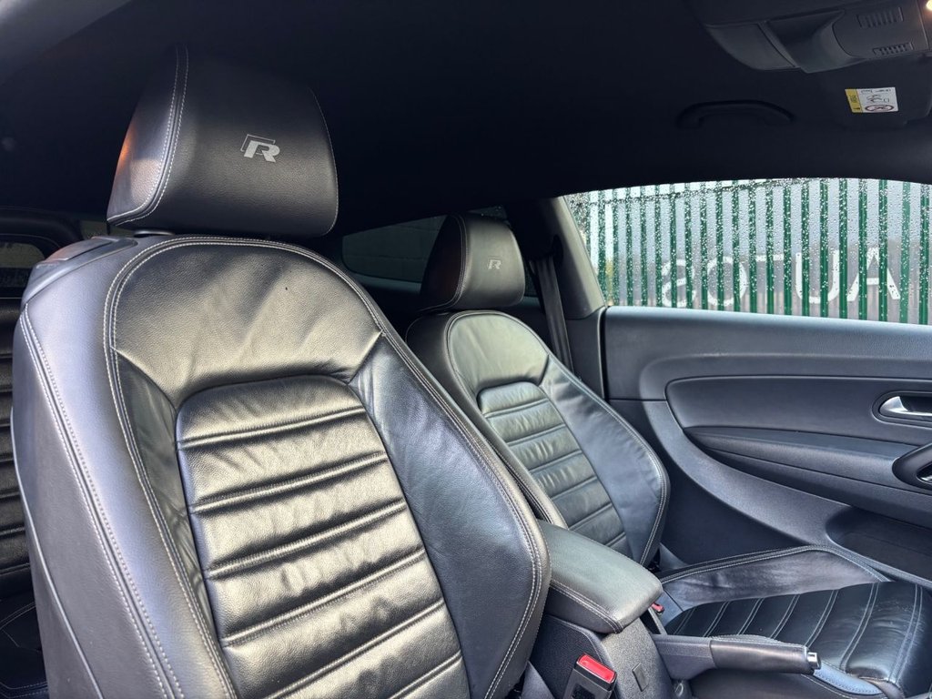 Used Volkswagen Scirocco 2017 for sale - 77422638: Photo 15