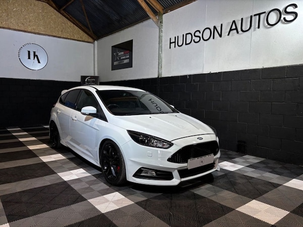 Used Ford Focus 2017 for sale - 75495227: Photo 1