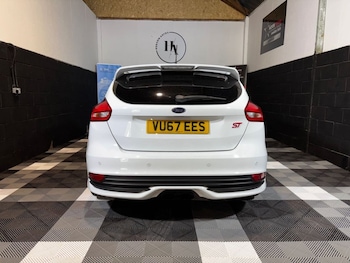 Used Ford Focus 2017 for sale - 75495227: Photo