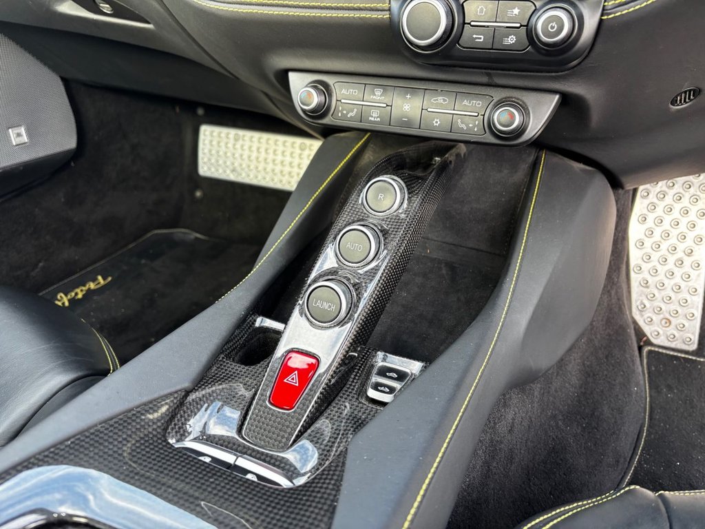 Used Ferrari Portofino 2019 for sale - 77315963: Photo 31
