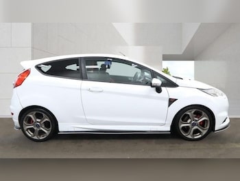 Used Ford Fiesta 2013 for sale - 78943605: Photo