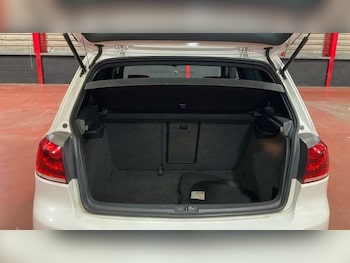 Used Volkswagen Golf 2011 for sale - 79359078: Photo