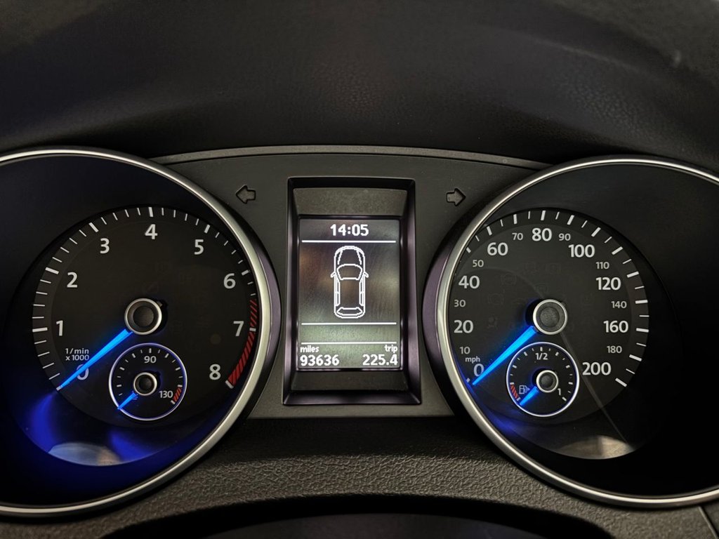 Used Volkswagen Golf 2012 for sale - 76570435: Photo 27