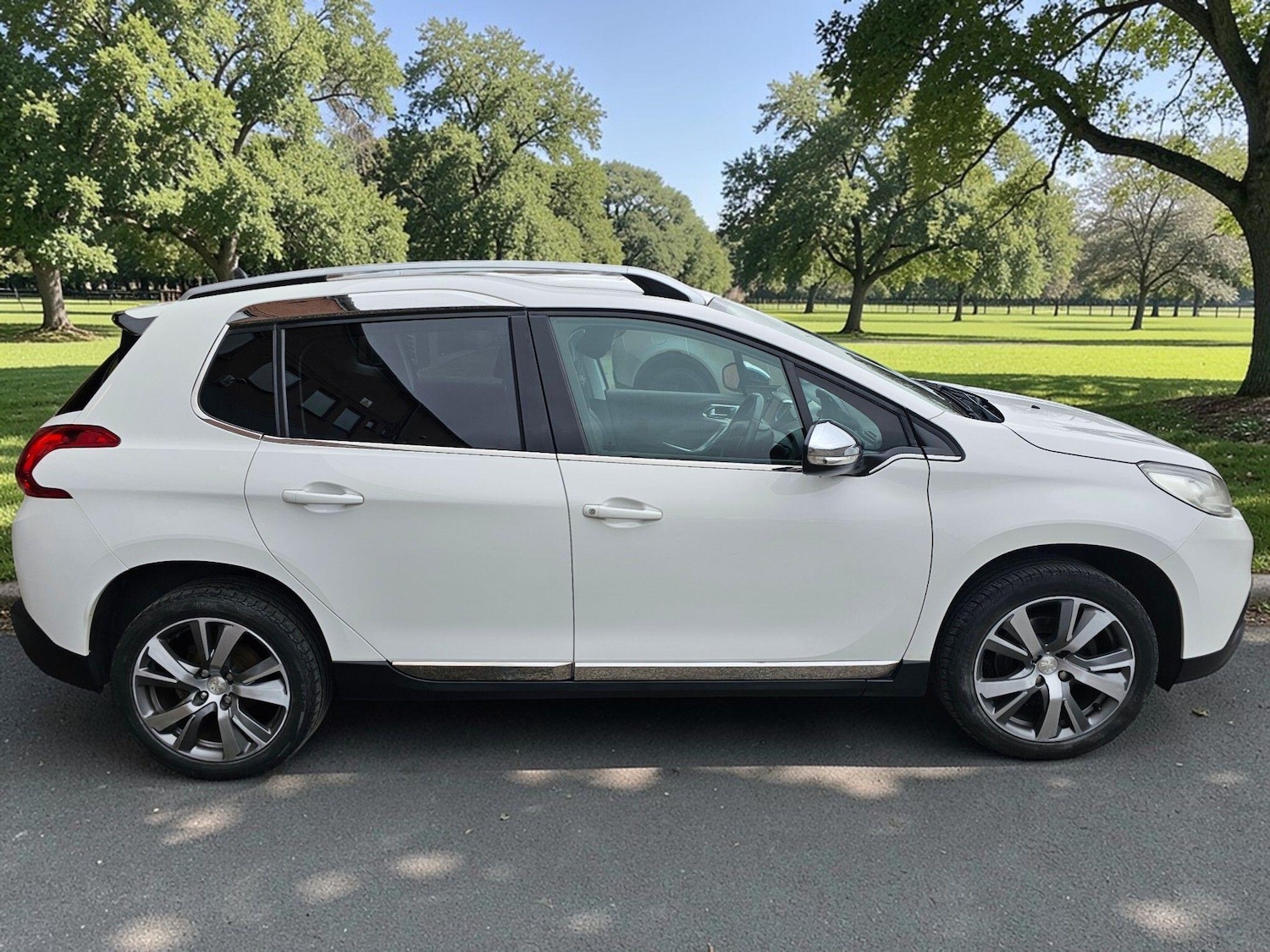 Used Peugeot 2008 for sale - 77793339: Photo 13