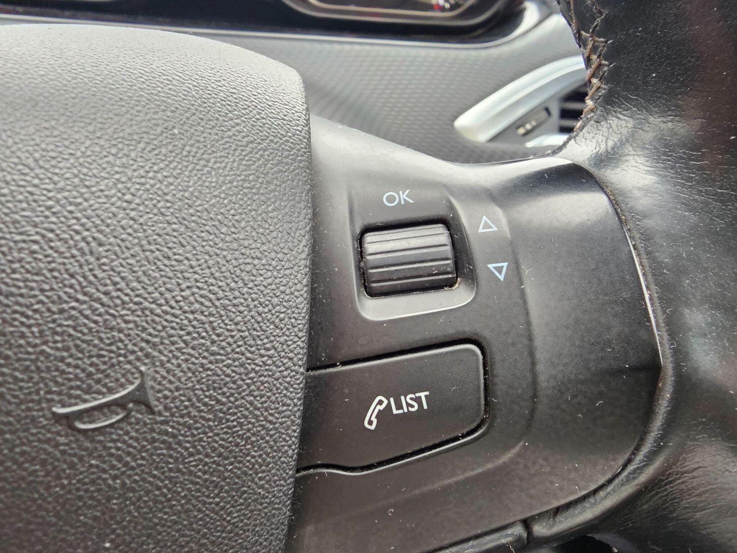 Used Peugeot 2008 for sale - 77793339: Photo 25