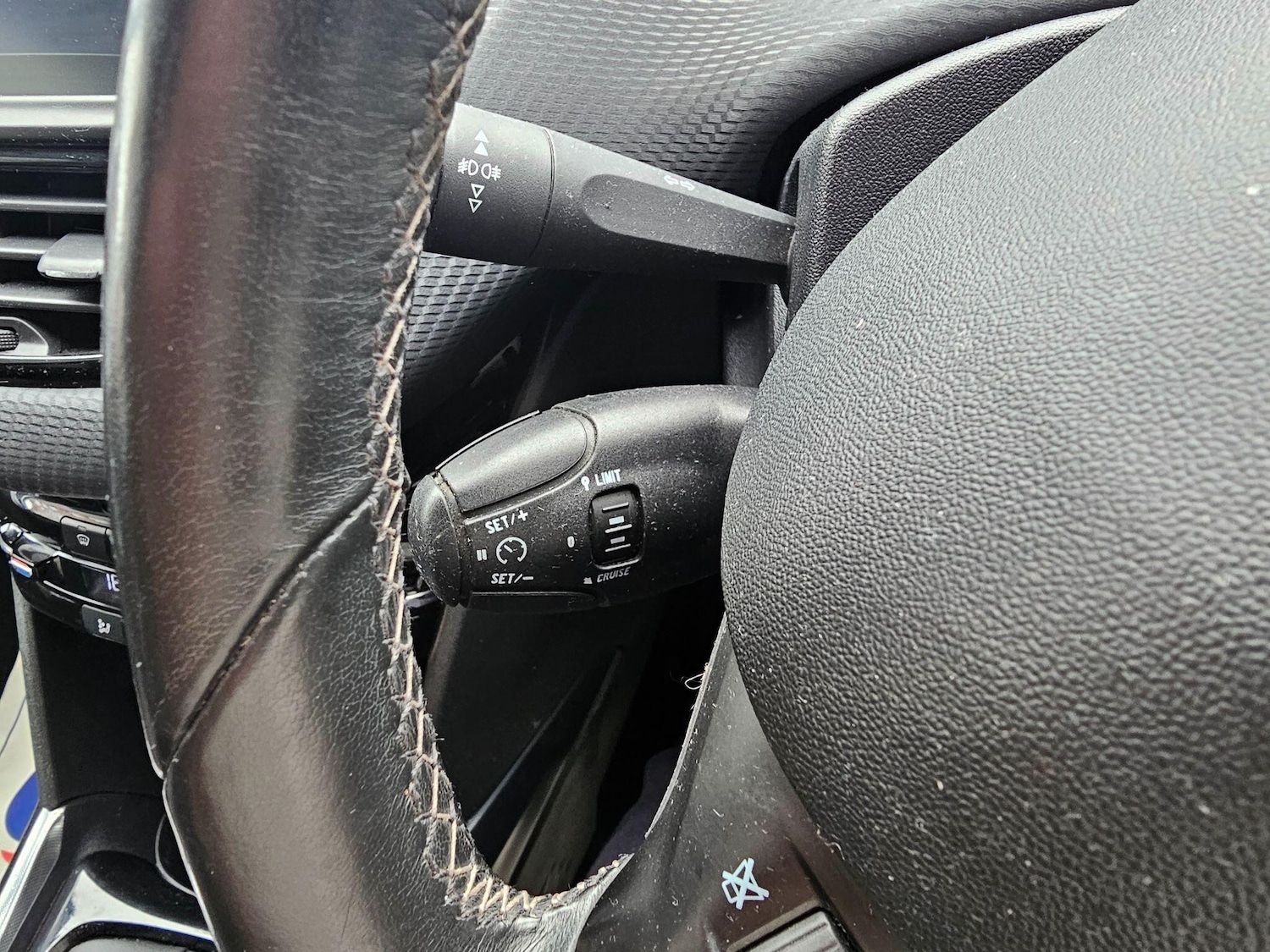 Used Peugeot 2008 for sale - 77793339: Photo 26