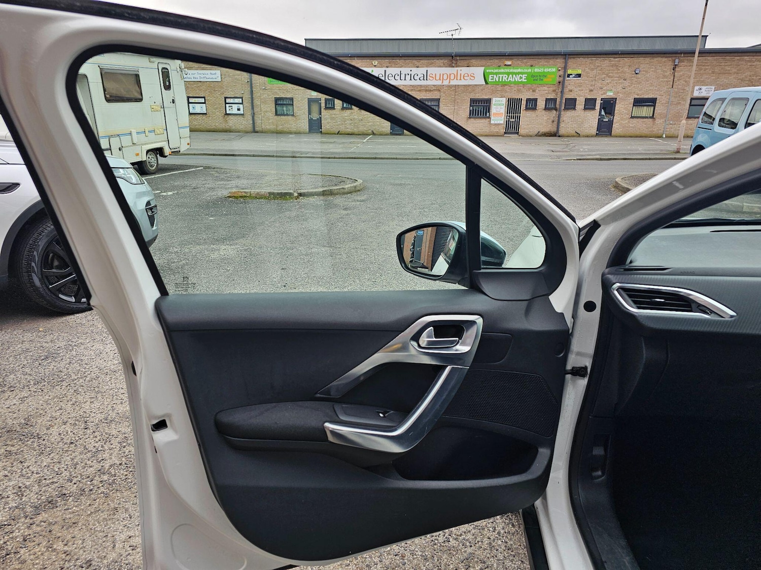 Used Peugeot 2008 for sale - 77793339: Photo 33