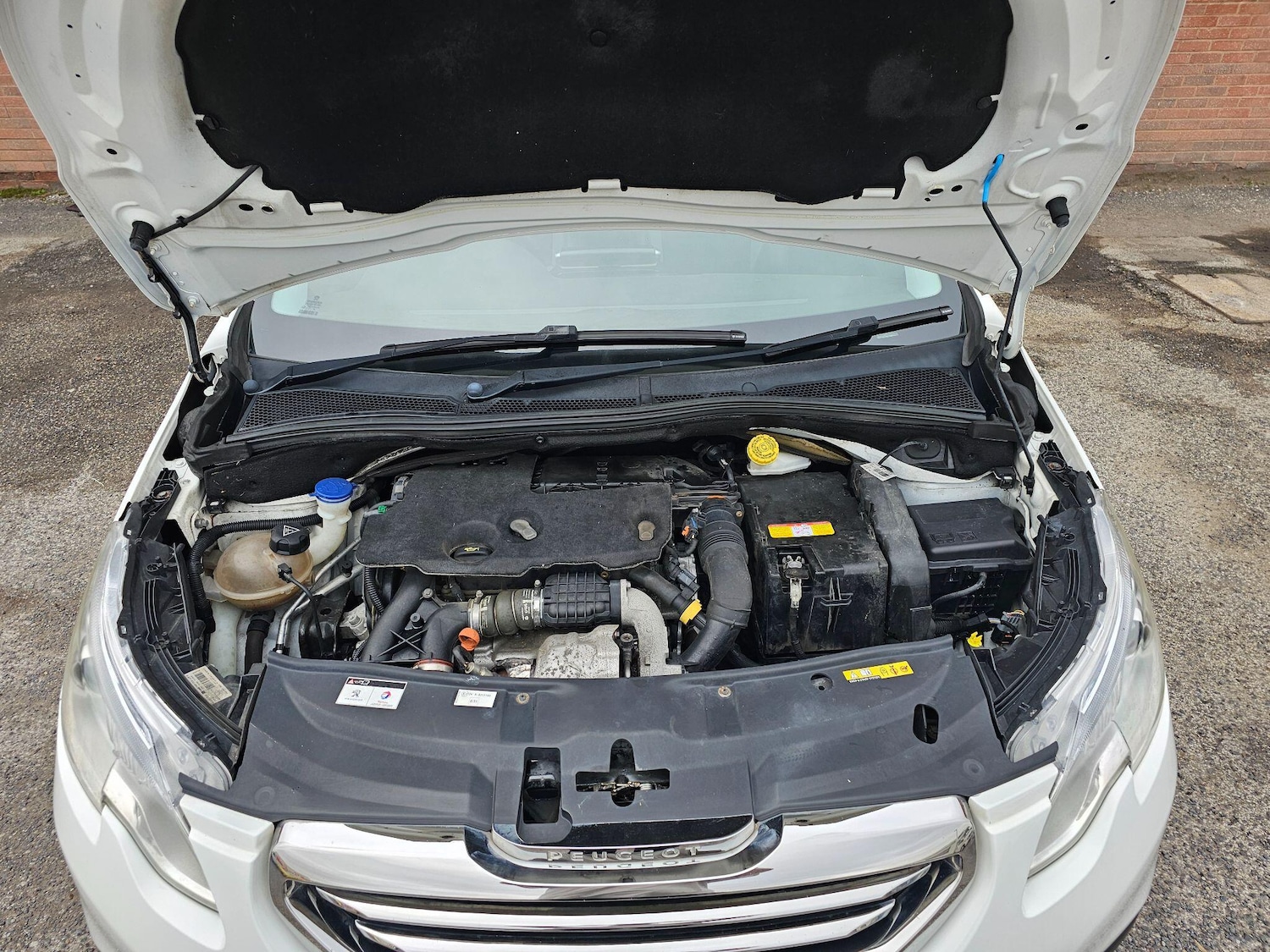 Used Peugeot 2008 for sale - 77793339: Photo 34