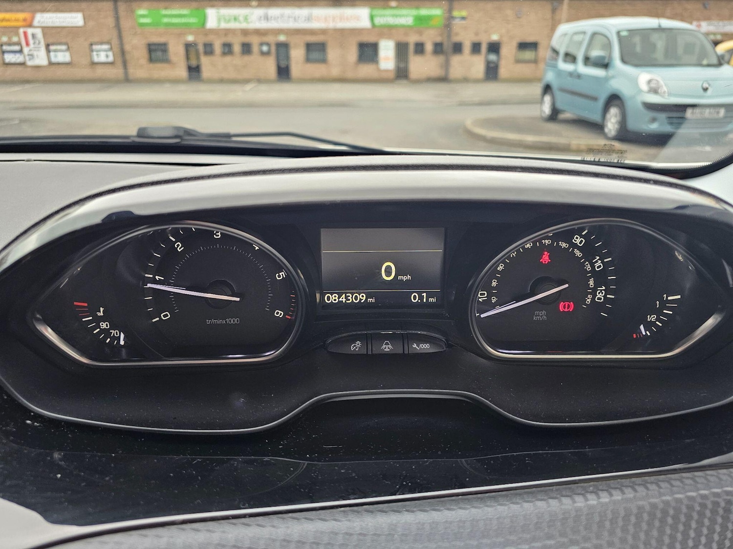 Used Peugeot 2008 for sale - 77793339: Photo 44