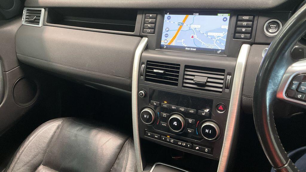 Used Land Rover Discovery Sport 2017 for sale - 76538382: Photo 11