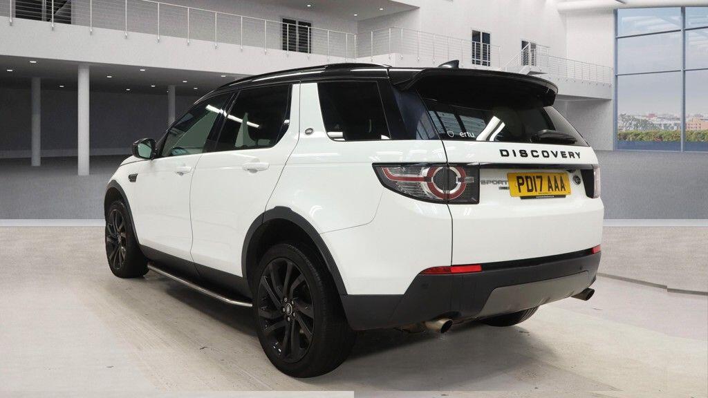 Used Land Rover Discovery Sport 2017 for sale - 76538382: Photo 3