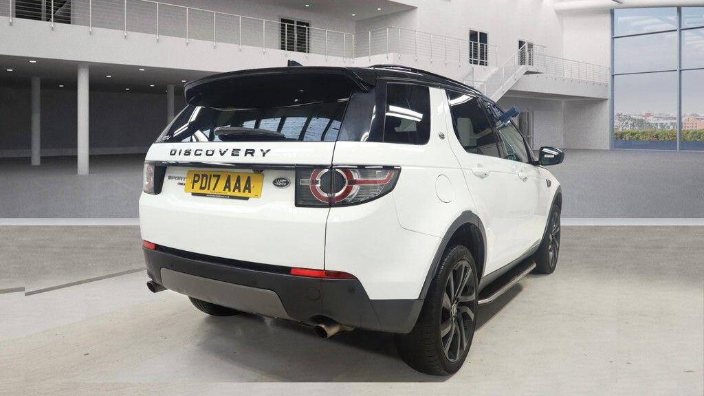 Used Land Rover Discovery Sport 2017 for sale - 76538382: Photo 4